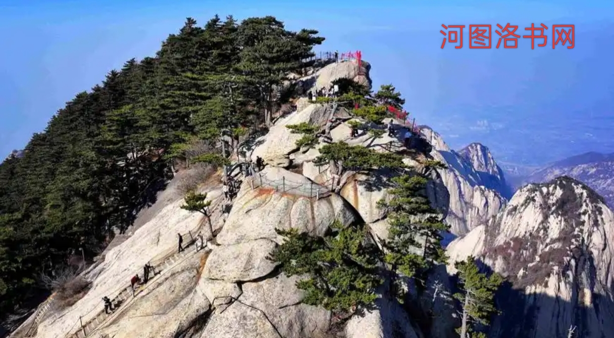 陕西渭南华山国家森林公园.png
