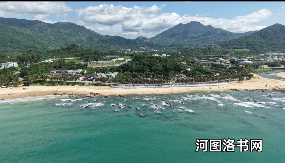 日月湾.png